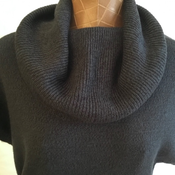 NWOT Knit Tweed Short Sleeved Tunic - Picture 2 of 11